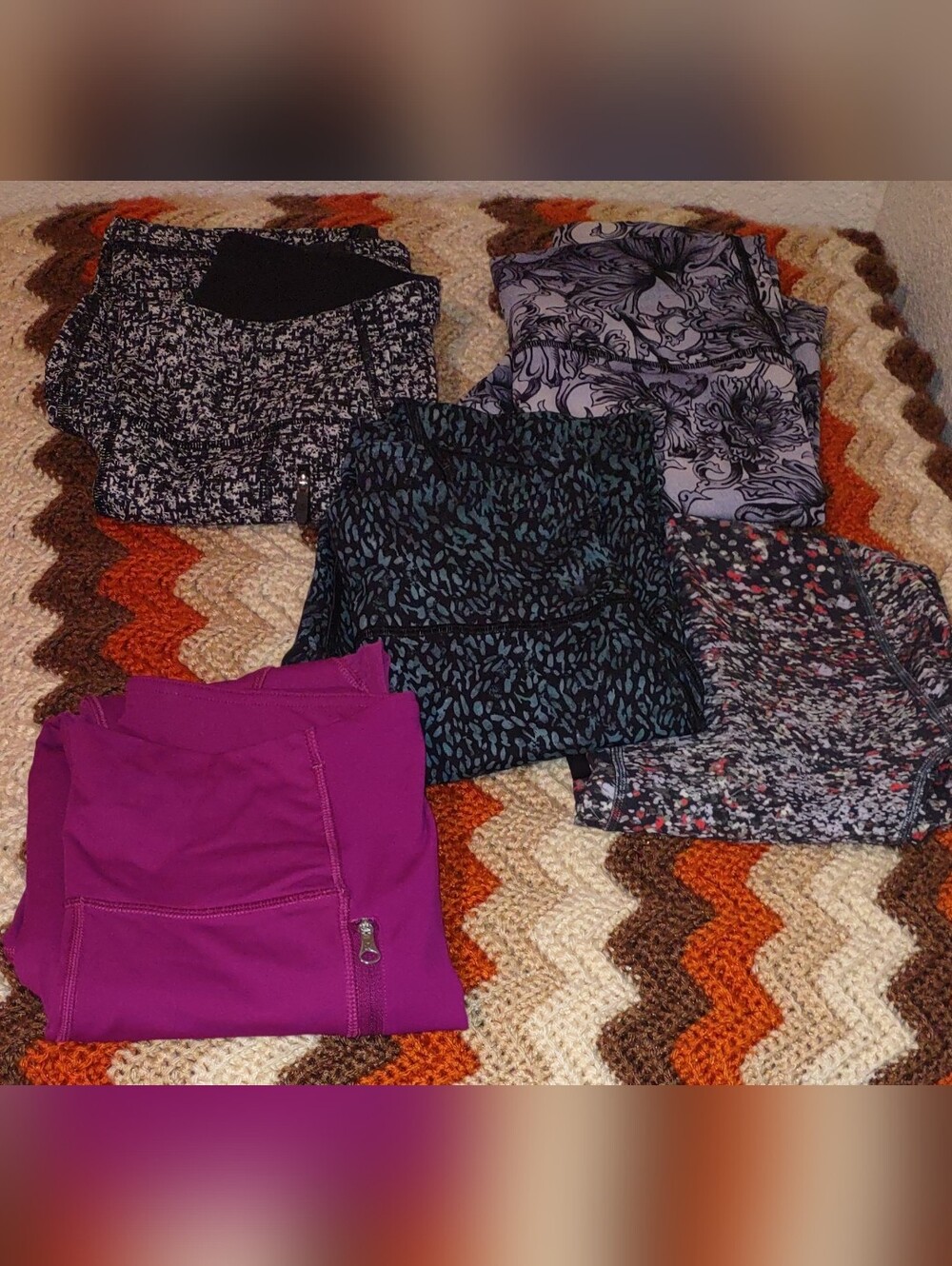 Bundle Of 5 Lululemon Size 6 Assorted Colors